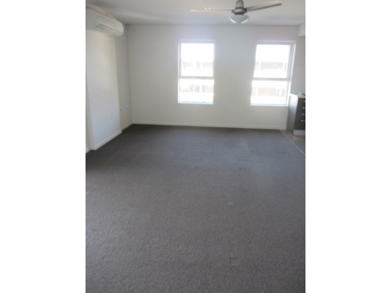 11/32-36 Riverside Street, Mawson Lakes SA 5095