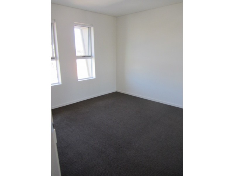 11/32-36 Riverside Street, Mawson Lakes SA 5095