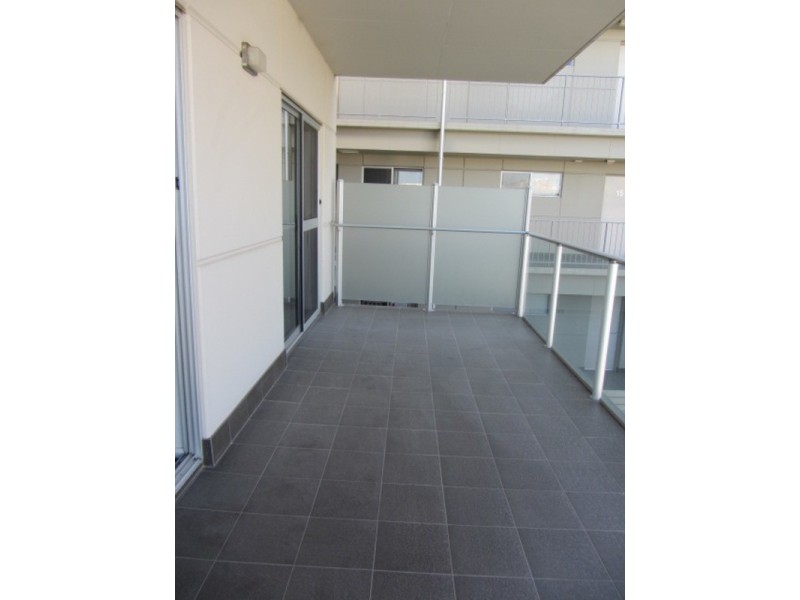 11/32-36 Riverside Street, Mawson Lakes SA 5095