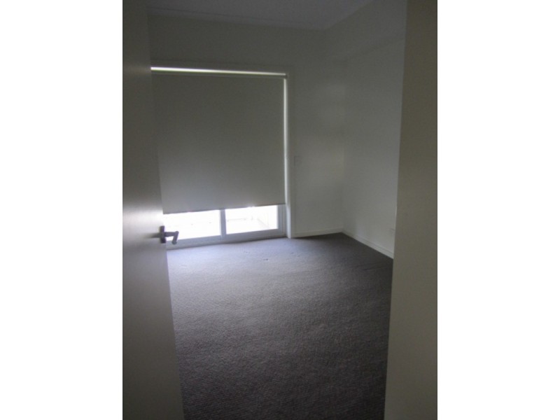 35/10-16 Light Common, Mawson Lakes SA 5095