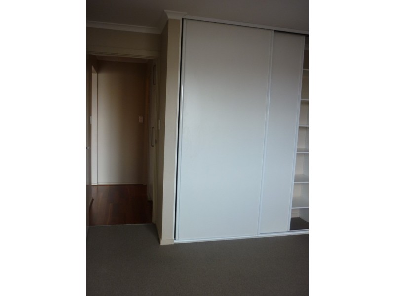 37/5 Goodall Parade, Mawson Lakes SA 5095