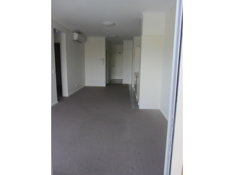 35/10-16 Light Common, Mawson Lakes SA 5095