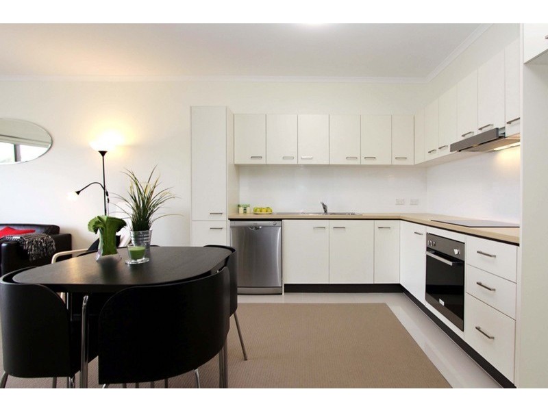 34/10-16 Light Common, Mawson Lakes SA 5095