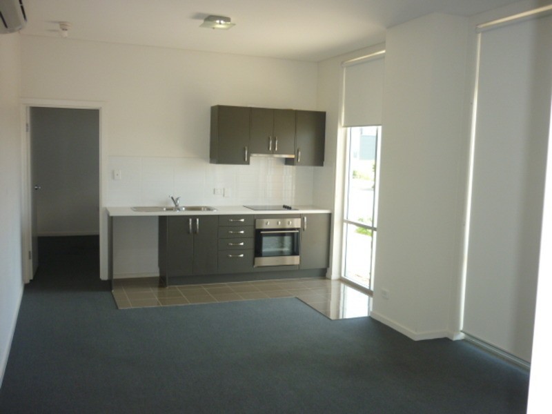 1A/32-36 Riverside Street, Mawson Lakes SA 5095