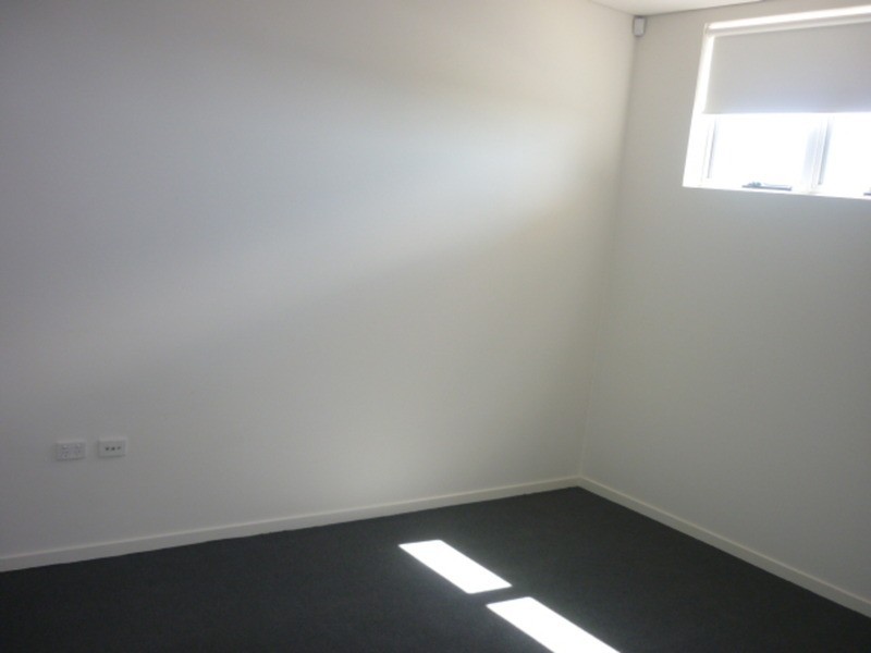 1A/32-36 Riverside Street, Mawson Lakes SA 5095