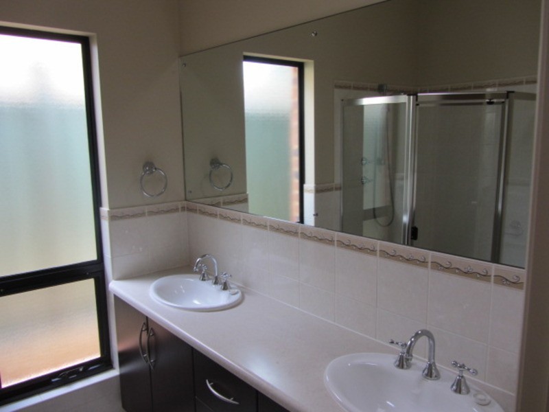 6 Saint Kitts Place, Mawson Lakes SA 5095