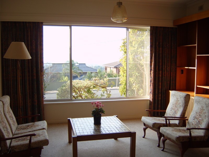 18 Hillcrest Drive, Eden Hills SA 5050