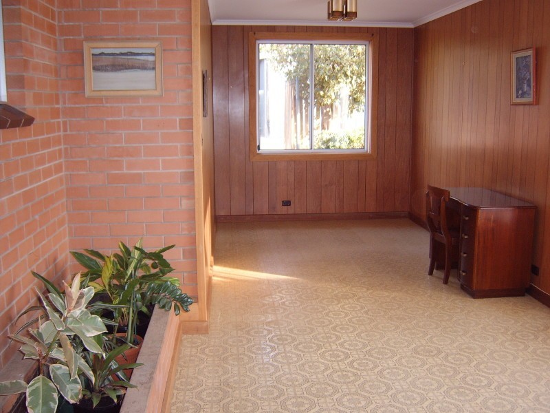 18 Hillcrest Drive, Eden Hills SA 5050