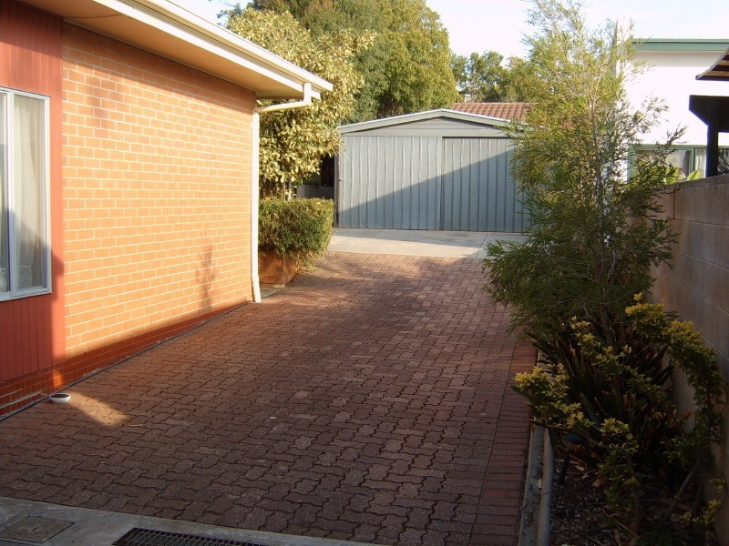 18 Hillcrest Drive, Eden Hills SA 5050