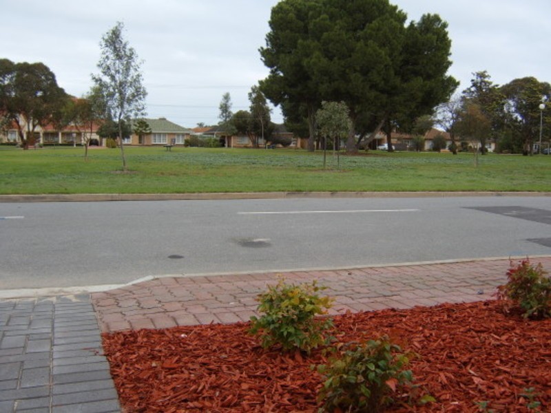 9B/C Silvers Crescent, Grange SA 5022
