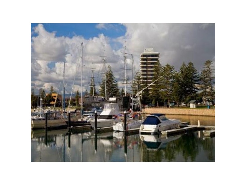 10 Cygnet Court, Glenelg SA 5045