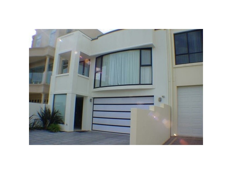 10 Cygnet Court, Glenelg SA 5045
