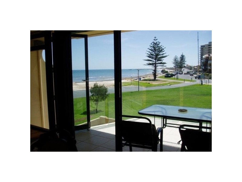 10 Cygnet Court, Glenelg SA 5045