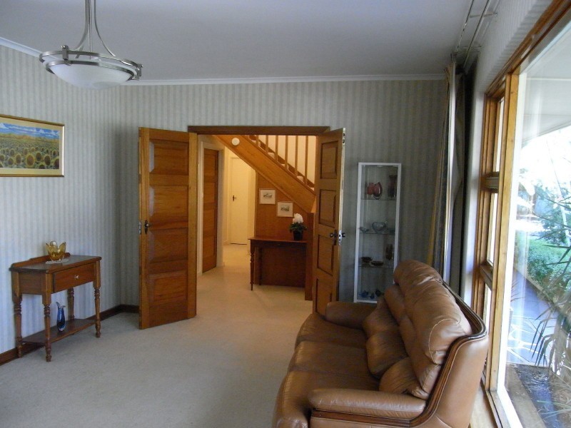 25 Leabrook Drive, Rostrevor SA 5073