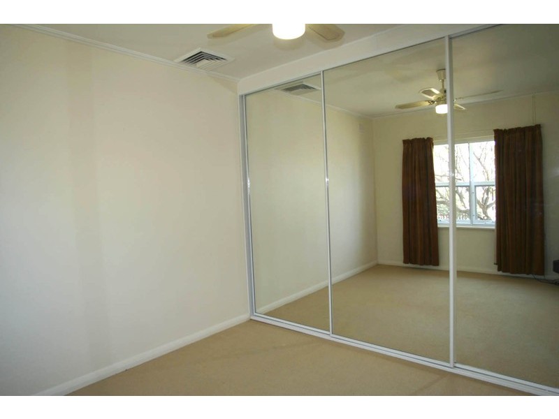 18 Western Parade, Brooklyn Park SA 5032