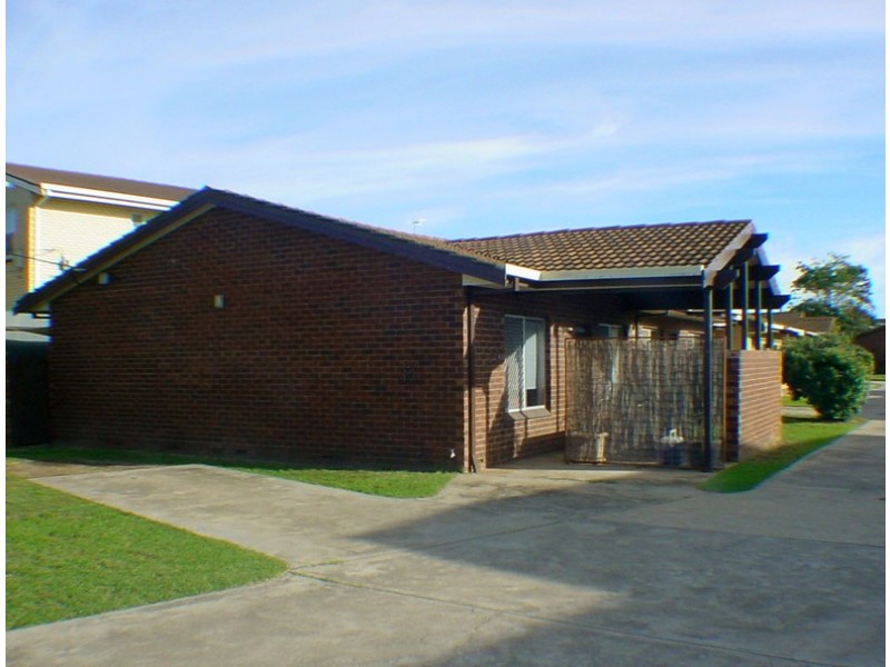 1/30 Simcock Street, West Beach SA 5024