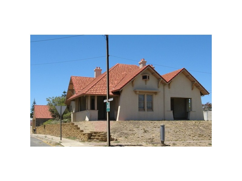 188 Seaview Road, Henley Beach South SA 5022