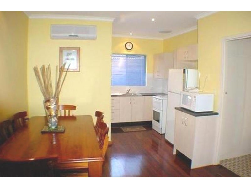 2/22 Military Road, West Beach SA 5024