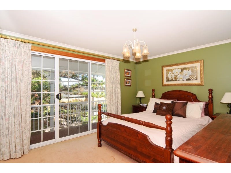 24 Lawrie Street, Henley Beach SA 5022