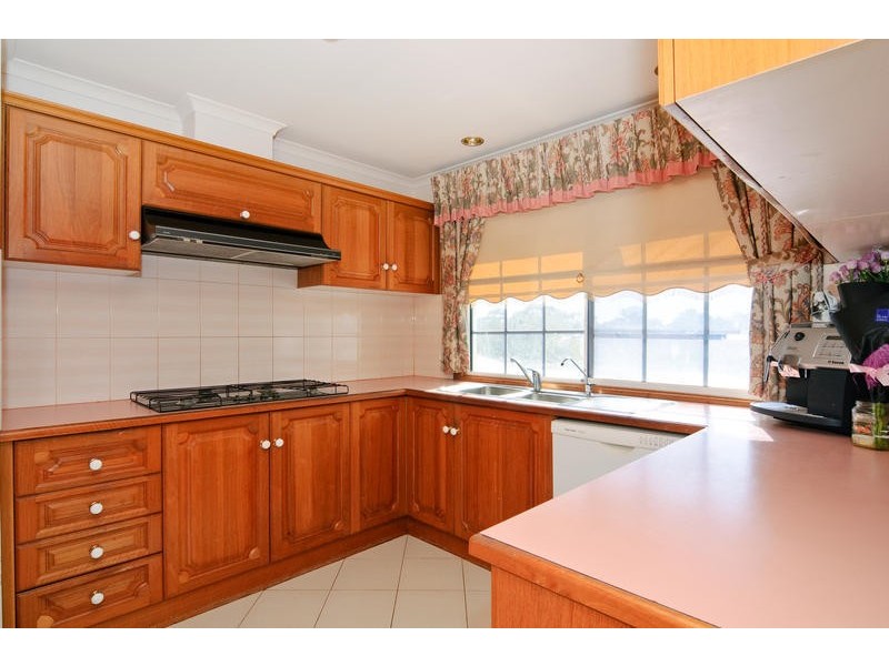 24 Lawrie Street, Henley Beach SA 5022