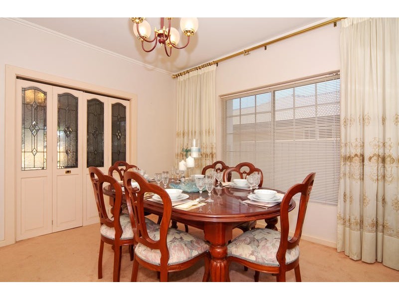 24 Lawrie Street, Henley Beach SA 5022