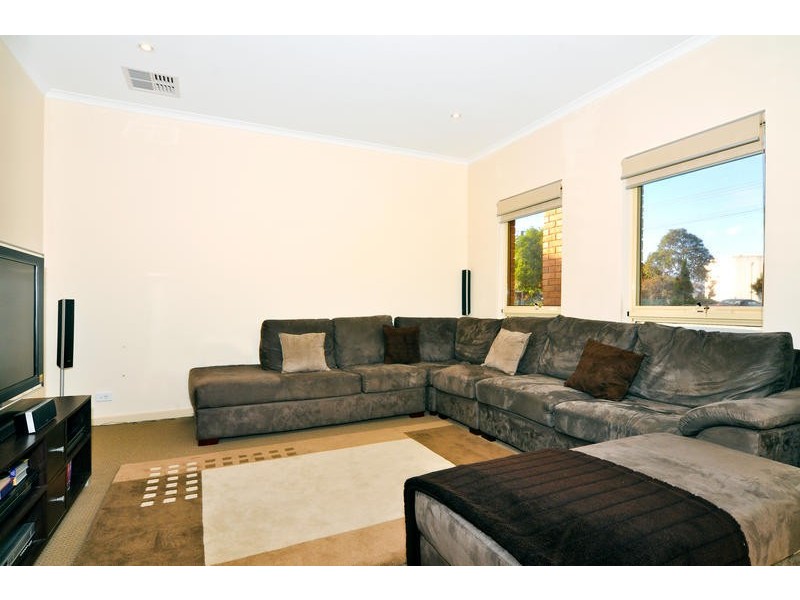 24 Sheean Street, Largs North SA 5016