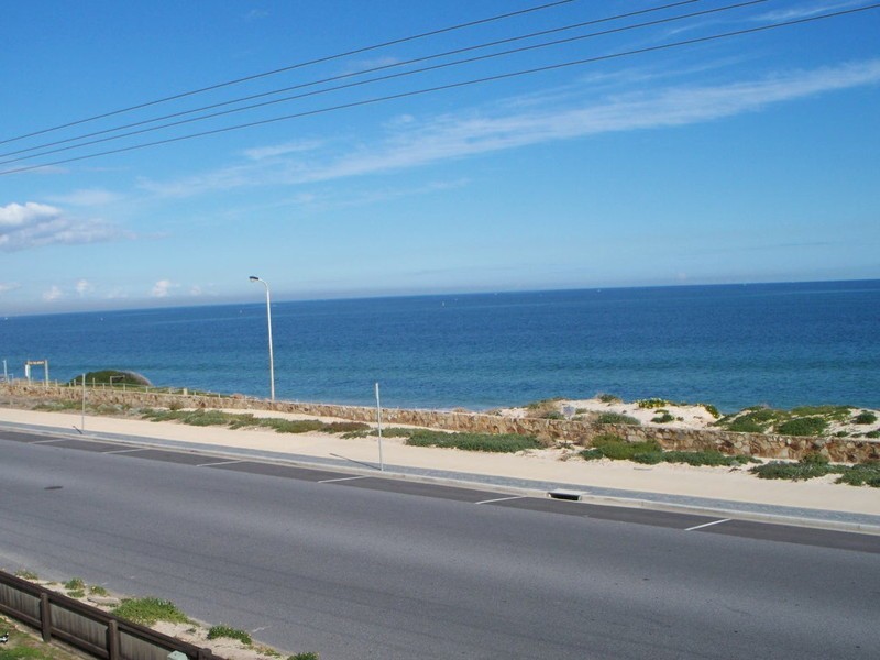 3/28-30 Seaview Road, West Beach SA 5024