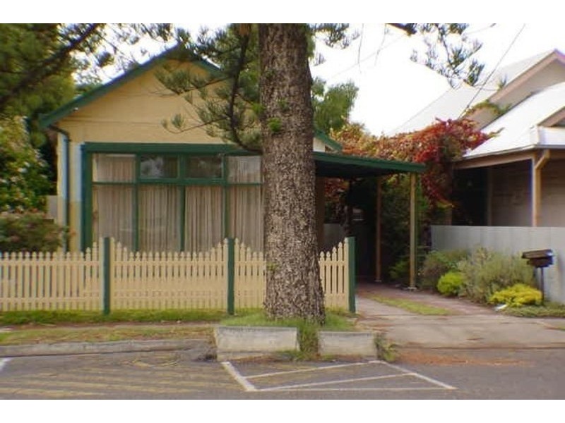 16 Wilson Court, Grange SA 5022