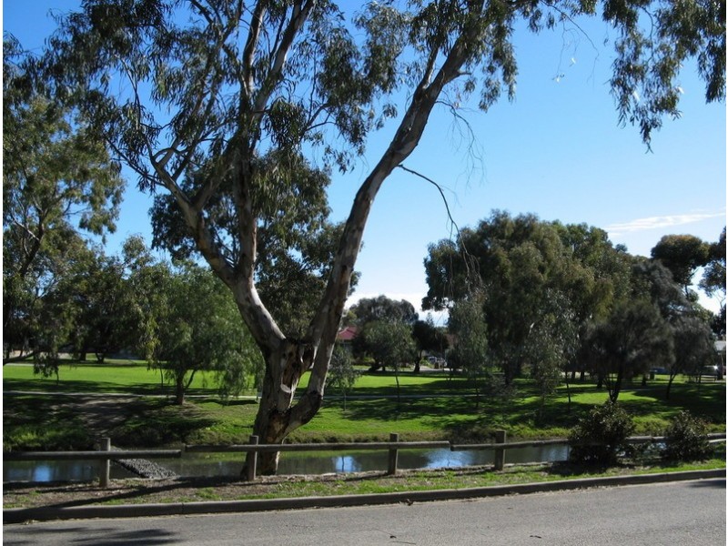 2A Charlotte Terrace, Grange SA 5022