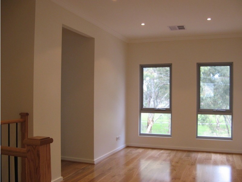 2A Charlotte Terrace, Grange SA 5022