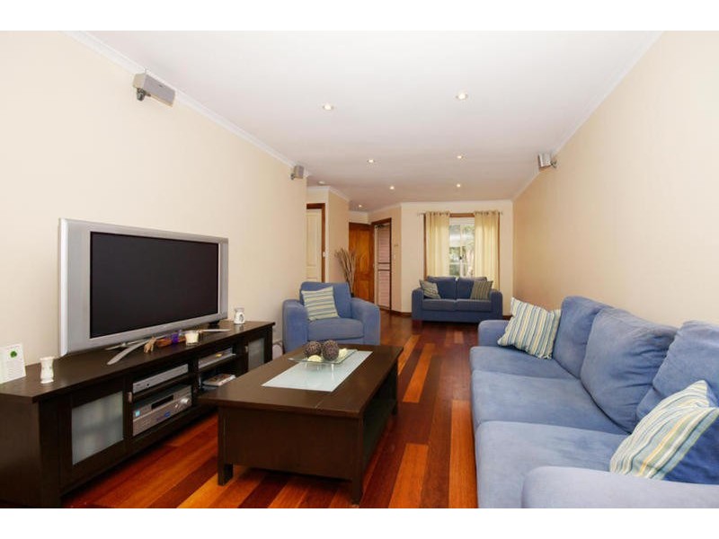 25 Lewis Court, Gilles Plains SA 5086