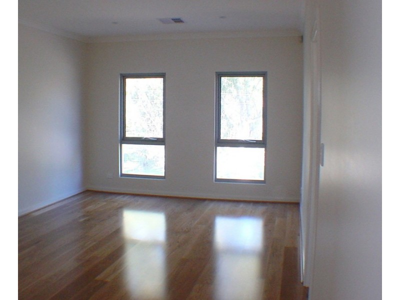 3/2A Charlotte Terrace, Grange SA 5022