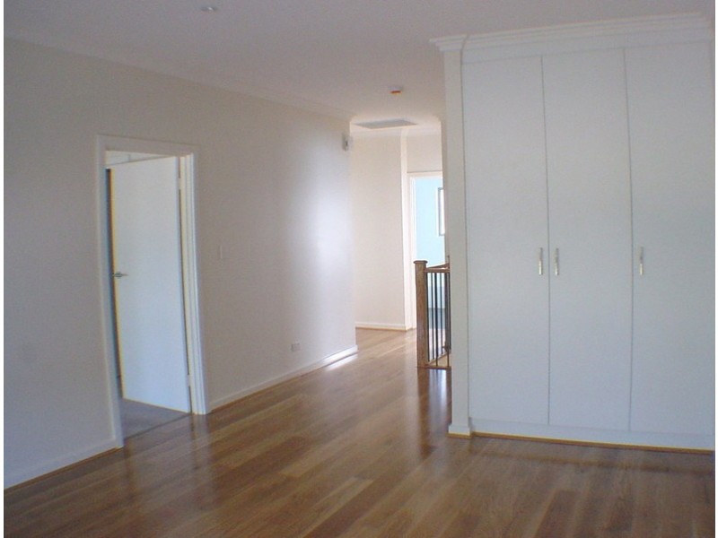 3/2A Charlotte Terrace, Grange SA 5022