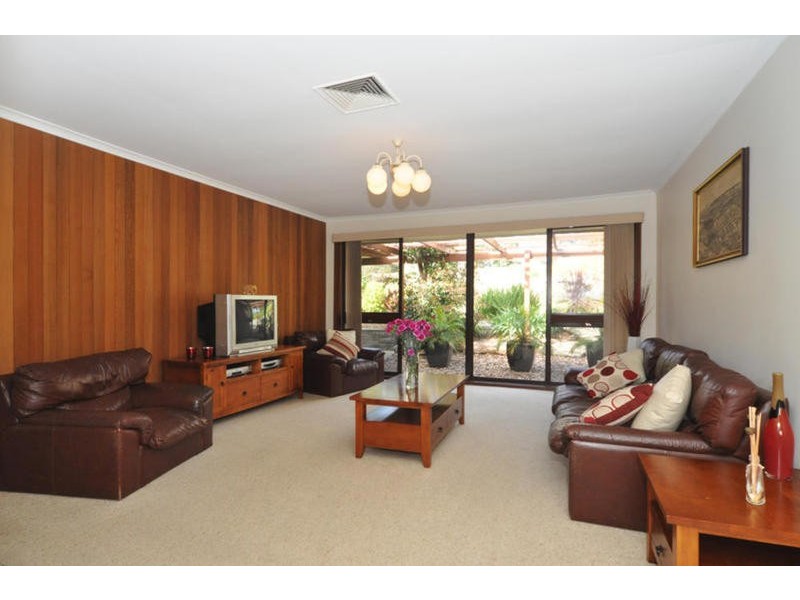 6 Gunya Street, Flagstaff Hill SA 5159