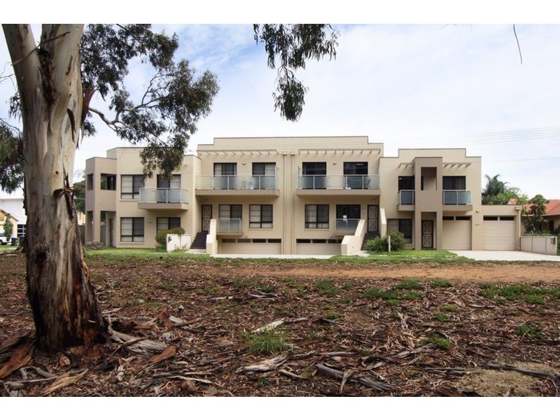 4/12a Mountbatten Terrace, Flinders Park SA 5025