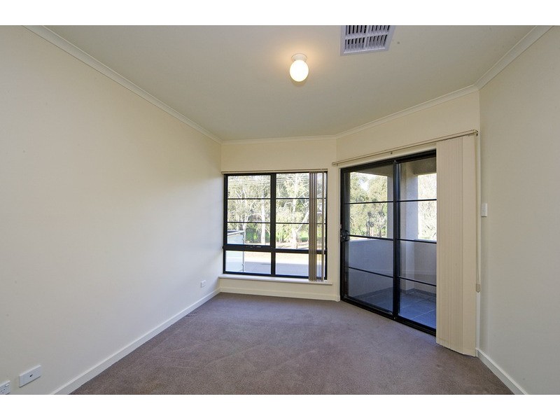 4/12a Mountbatten Terrace, Flinders Park SA 5025