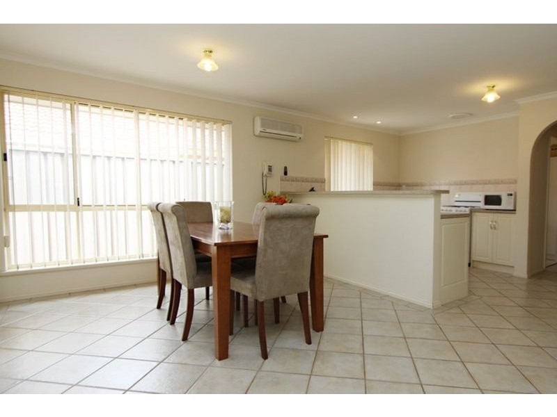 9 Hallett Boulevard, Allenby Gardens SA 5009