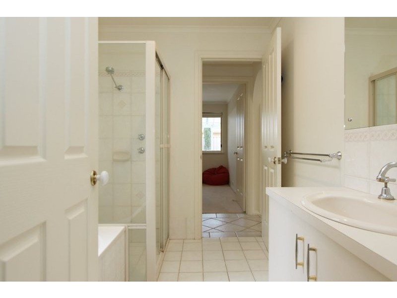 9 Hallett Boulevard, Allenby Gardens SA 5009