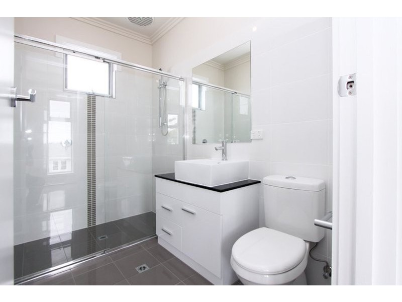 1/1A  &  2/1A Montrose Avenue, Seaton SA 5023