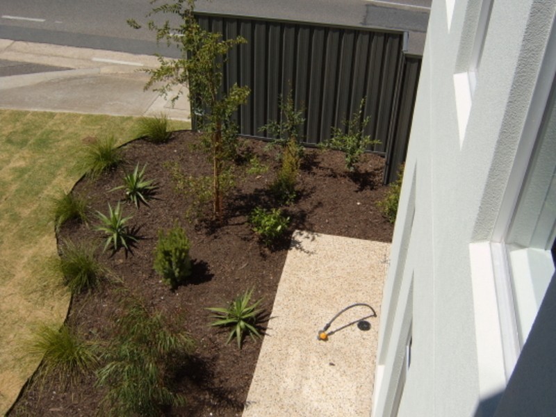 1/1A  &  2/1A Montrose Avenue, Seaton SA 5023