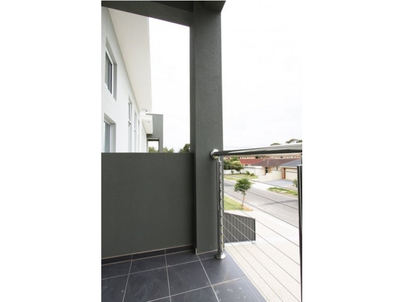 1/1A  &  2/1A Montrose Avenue, Seaton SA 5023