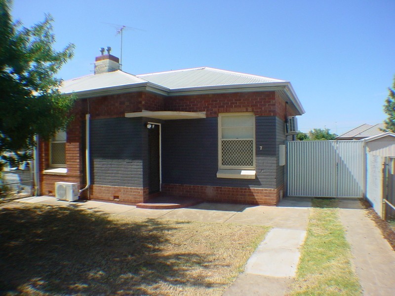 7 Duncan Street, Findon SA 5023