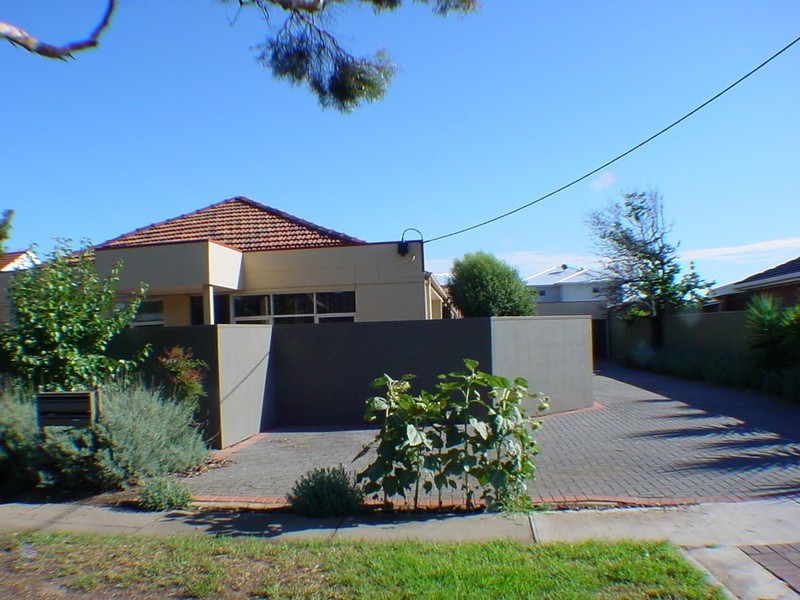 2/80 Henley Beach Road, Henley Beach SA 5022