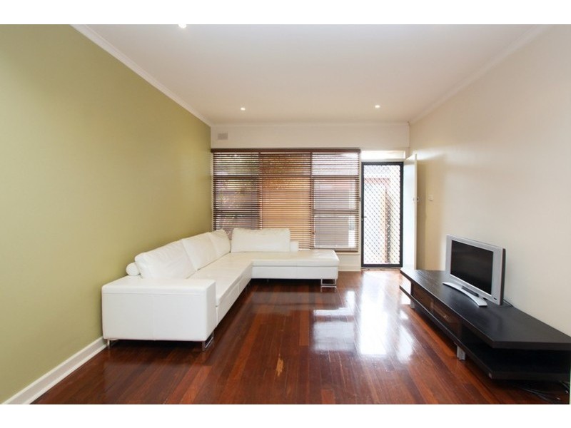 2/80 Henley Beach Road, Henley Beach SA 5022