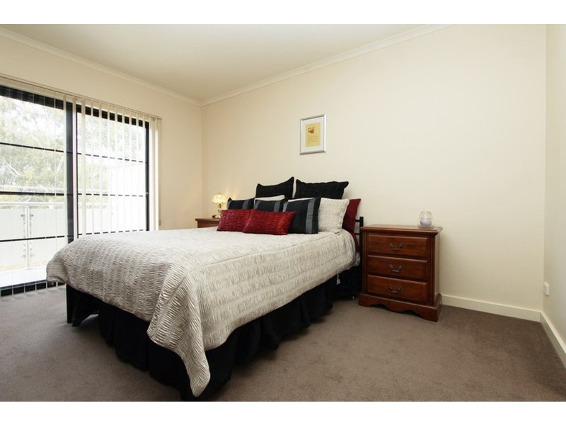 2/12A Mountbatten Terrace, Flinders Park SA 5025