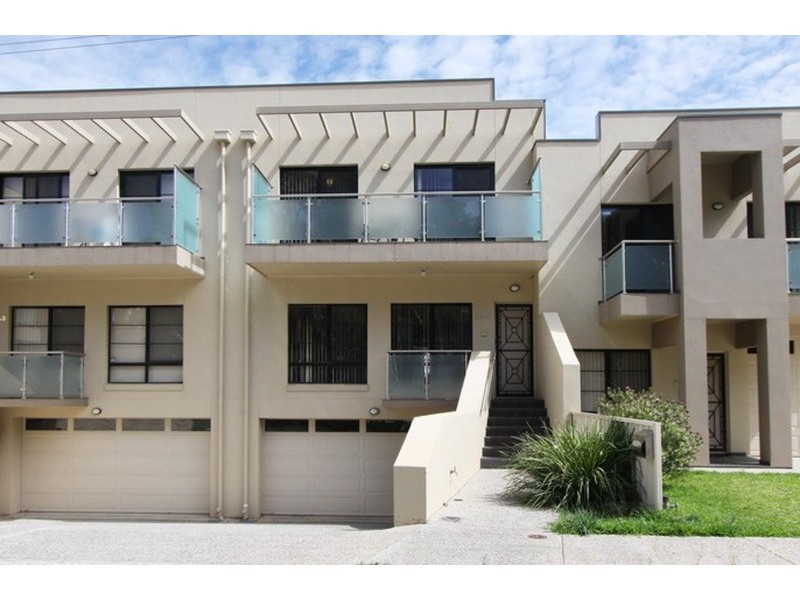 2/12A Mountbatten Terrace, Flinders Park SA 5025