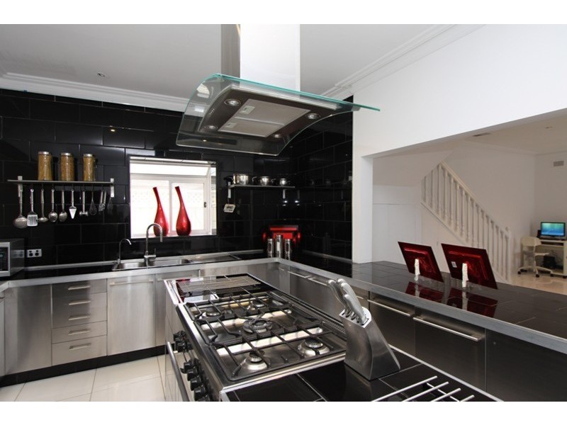 9 Kopurlo Avenue, Brooklyn Park SA 5032