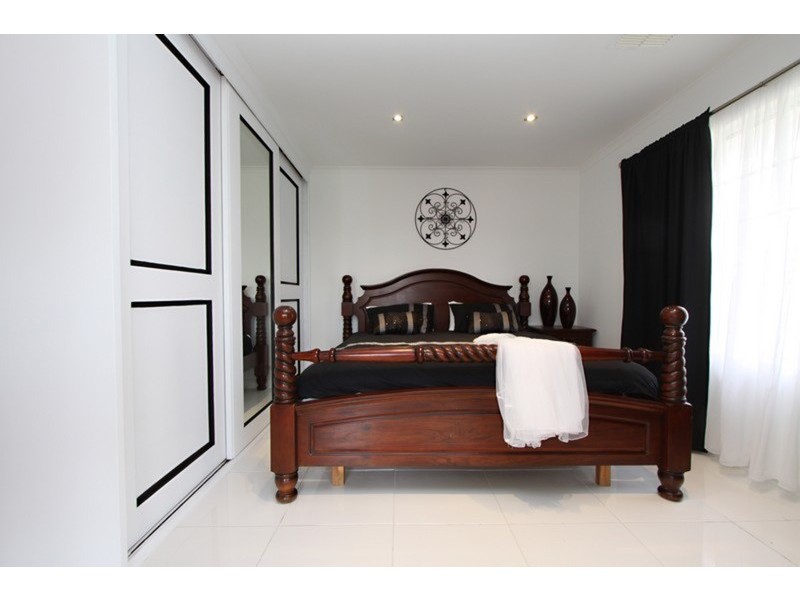 9 Kopurlo Avenue, Brooklyn Park SA 5032