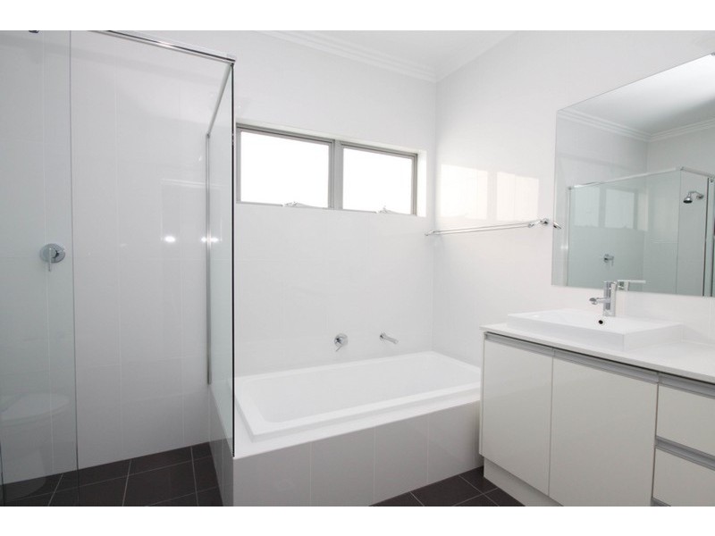 6 McLean Avenue, Grange SA 5022