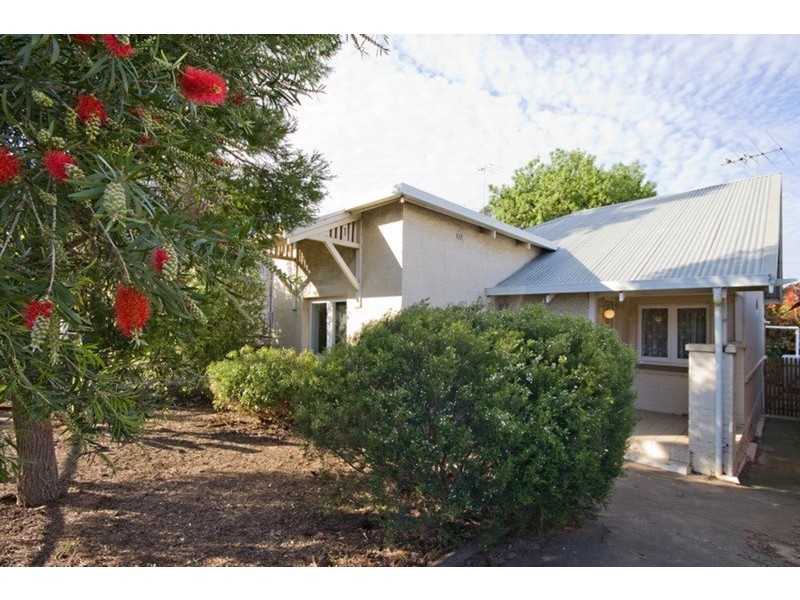 23 Torrens Road, Ovingham SA 5082